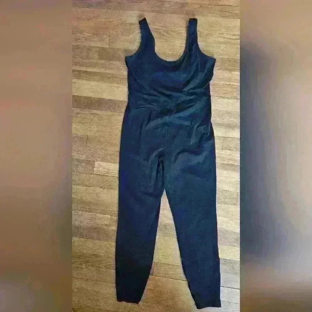 GapFit One Piece Bodysuit